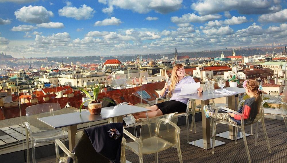 פראג Wenceslas Square Hotel - Czech Leading Hotels מראה חיצוני תמונה